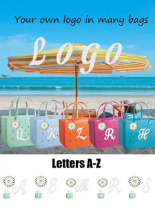 Daisy and Music Letter Bag Decoration Accessories, Customized 3D Initial Keychain for Women, DIY Your Beach Handbag