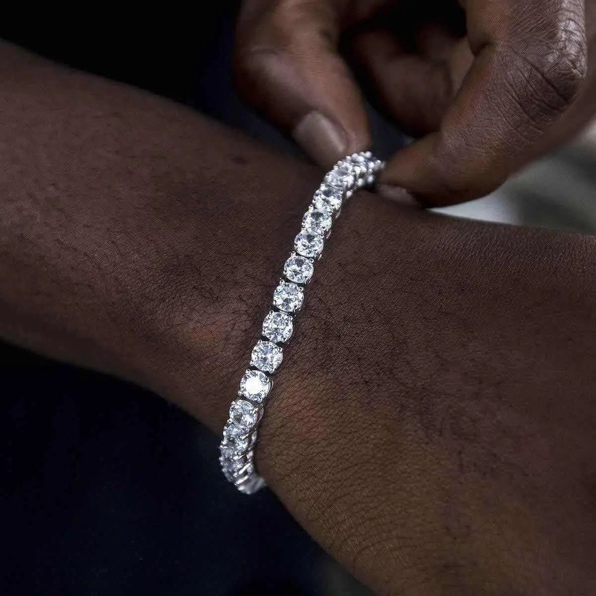 GLD Diamond Tennis Bracelet in White Gold- 5mm - Perfect Gift GLD Diamond Tennis Bracelet in White Gold- 5mm - Perfect Gift