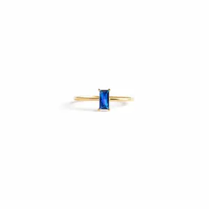 León Baguette Sapphire Ring