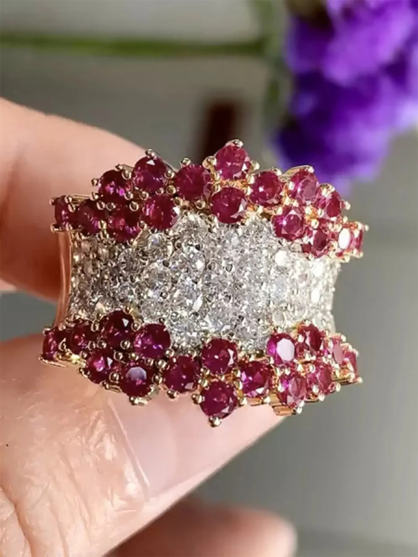 1 PC Luxury Cubic Zirconia Cluster Engagement Ring For Women For Wedding Engagement Anniversary Party Jewelry Valentine's Day Gift