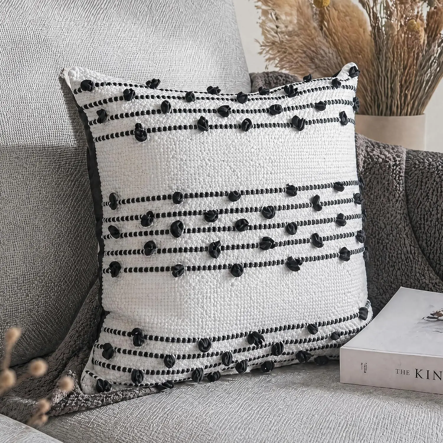 【giveaways】Throw Pillow Insert 15x15, Premium Decorative Pillow Insert for Couch, Bed & Sofa, Soft Fluffy Throw Pillow with Supportive Fill, Square Cushion Insert for Home Decor
