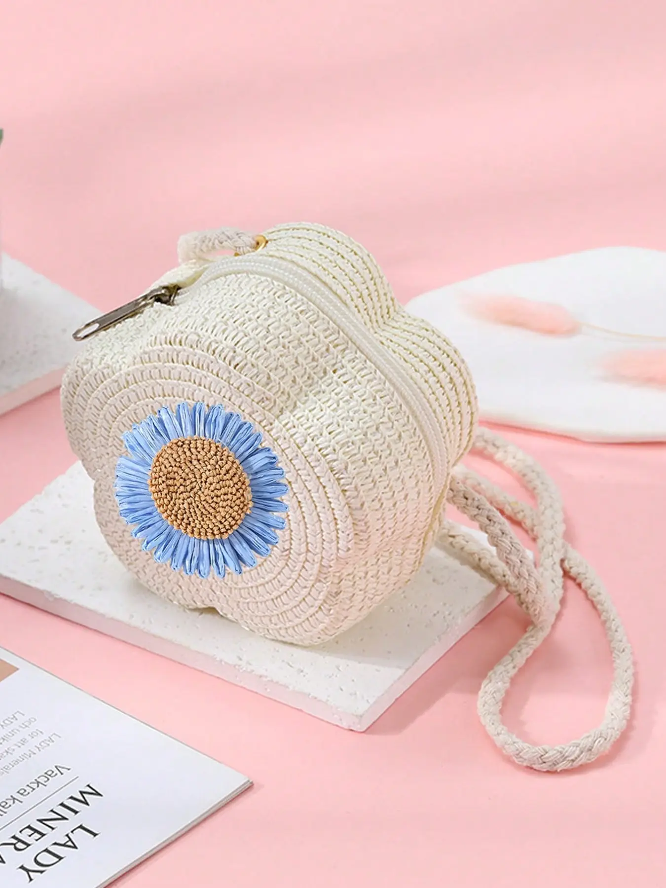 Floral Woven Bag, Handmade Mini Crossbody, Raffia Sunflower Design, Zipper Closure, Portable Key Pouch, Beach Straw Bag, Summer Shoulder Bag