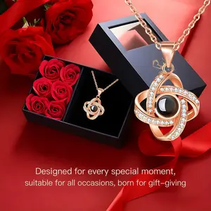 Love Projection Necklace Fashion Versatile Clavicle Chain, Perfect Valentine's Gift, Stylish and Elegant Jewelry for Women