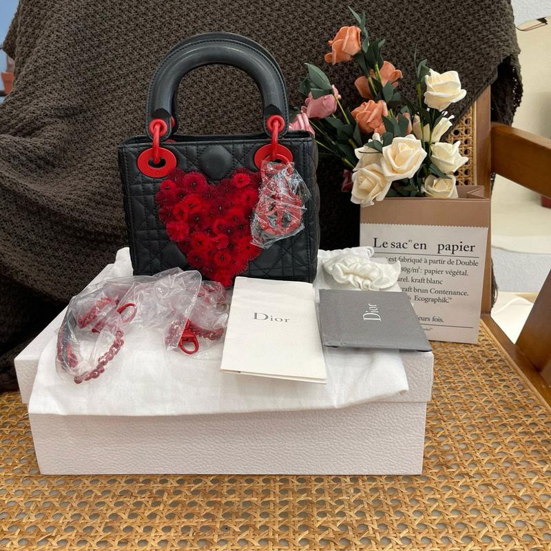 Pre-owned Dior Leather tote bags Mini Lady Calfskin Black Red (mm0917d4)