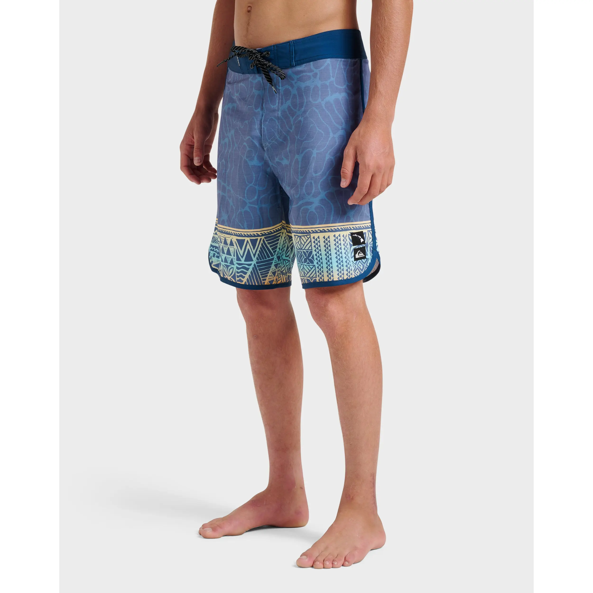 Quiksilver | Surfsilk Hi Tribal Scallop 19" Boardshorts | Men's SURFSILK Performance Fabric 4-Way Stretch | Surf & Swim