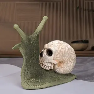 Snail Skull Home Decor Figurine, Unique Garden Ornament, Decorative Sculptures, Indoor Outdoor Decoration, Perfect Gift for Housewarming & Yard Gifts