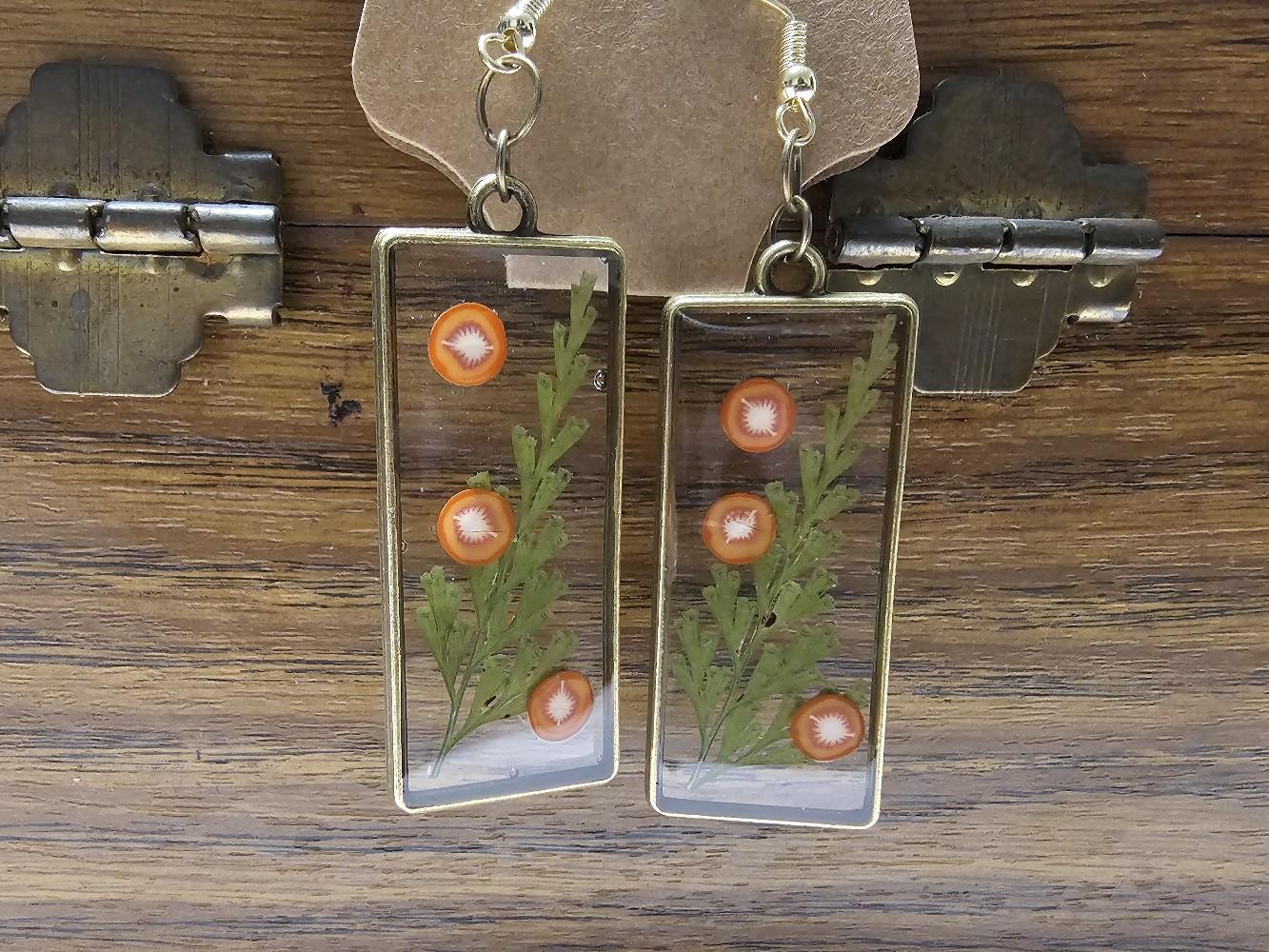 Tomato and Leaf Earrings - Unique Design with Floral Accents, Lightweight and Stylish Accessory for Everyday Wear