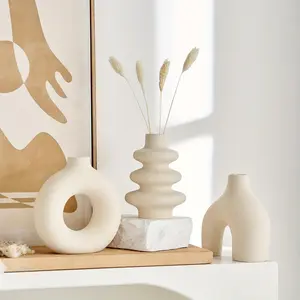 Modern Ceramic Decorative Vase Set of 3, Round Base Design, Living Room Bedroom Office Decor, Desktop Ornament, Modern Simple Milk Vases