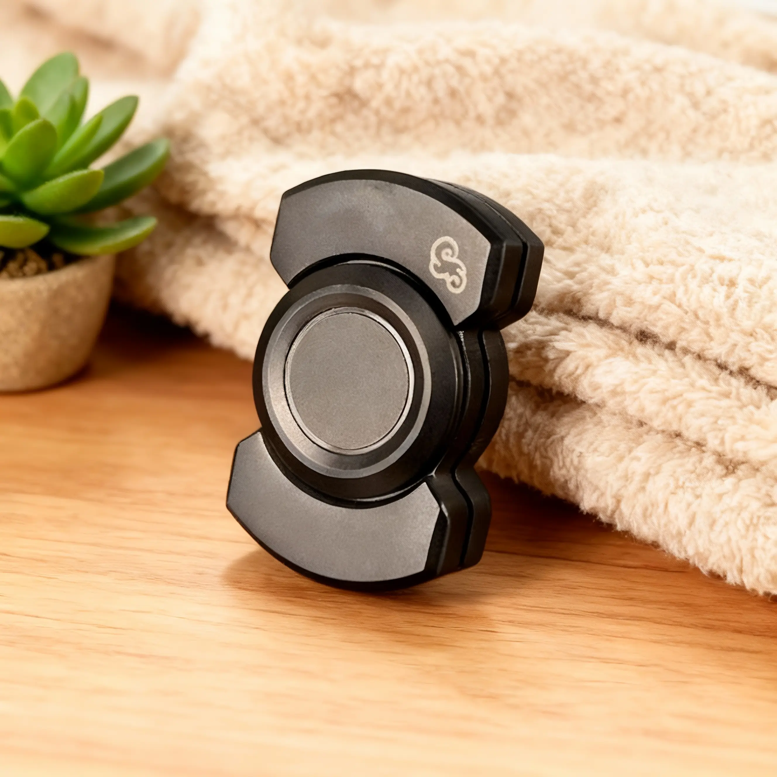 3-in-1 Multifunctional Transforming Metal Fidget Spinner, Portable Handheld Stress Relief & Focus Toy with Sensory Input, Sensory Desk Slider for Adults with ADHD (Home & Office Use)