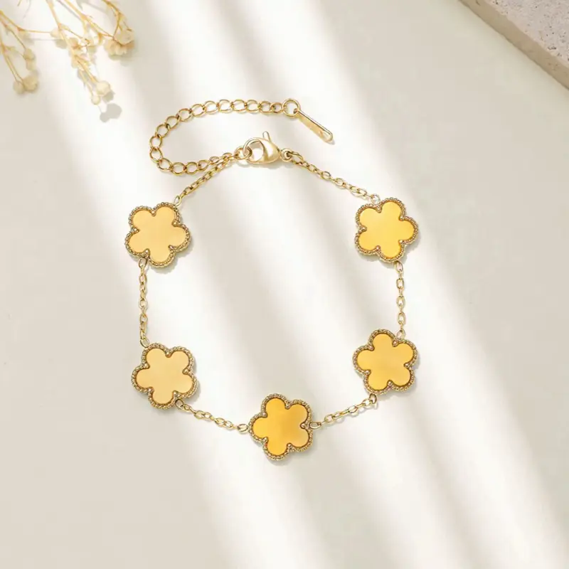 Women's 18k Gold Clover Stainless Steel Bracelet - Classic 5-Shape, Simple Luxury, Lightweight Cross-Border Fashion Floral Bracelet