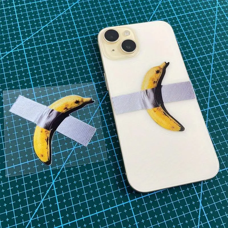 3D Banana Pattern Car Sticker, Waterproof Vinyl Decal, Car Exterior Decoration Accessories for Motorcycle Fuel Tank Helmet Scooter Car Bumper Window Laptop Cell Phone