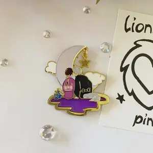 Moonlight kiss enamel pin