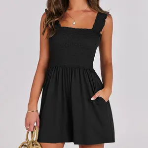 [PlumeElegance]Women's Basic Minimalist Plain Pocket ShirredCami Romper, Lady Basic Casual Elegant ComfortSleeveless High Waist Romper for Summer, LadiesClothes for Daily Wear, Womenswear