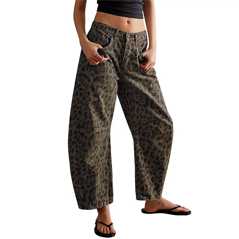 UTCOCO Women’s Stretchy Mid-Rise Cotton Blend Plain Barrel Jeans - Y2K 90s Wide-Leg Cropped Denim, Button-Closure, Throwback Casual Bottoms, Retro Vintage TikTok-Inspired Aesthetic