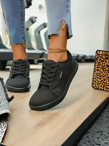 Women's Wide Fit Barefoot Sports Shoes, Zero Drop Design, Lightweight, Comfortable Insole, Ideal for Wide Feet, Outdoor & Indoor Activities, Versatile Sneakers, Lace up sneakers