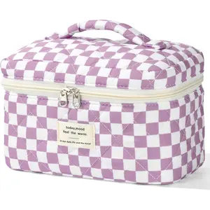 Quilted Makeup Bag - Cute Checkered  Makeup Bag, Large  Aesthetic Make up  Bag, Travel Toiletry Organizer Bags for Women Girls ( and White)