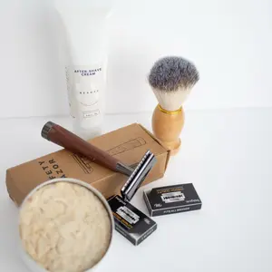 LV Shaving Kit with Aftershave Cream and Gentle Foam Cleanser