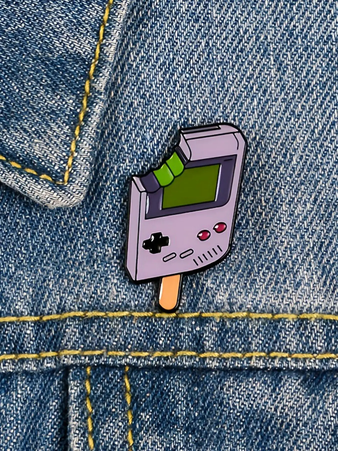 Cartoon Game Console Design Brooch, Cute Cartoon Pin, Alloy Brooch Pin, Lapel Pin, Durable Metal Pins for Students and Shirt Collars, Fashion Accessories for Women & Men