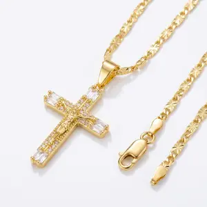 Nandudu 14K Gold Plated Jesus Crucifix Pendant Necklace, 23.62 Inch Copper Figaro Chain (60cm), Cubic Zirconia Inlaid Cross Necklace for Men Women Catholic Religious Jewelry