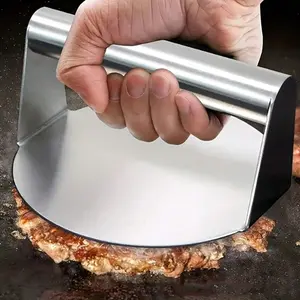 1-Piece Stainless Steel Hamburger Press: A non-stick beef patty press for perfect steaks and burgers | Ergonomic handle and flat design for evenly pressing meat | Ideal for grilling kitchens