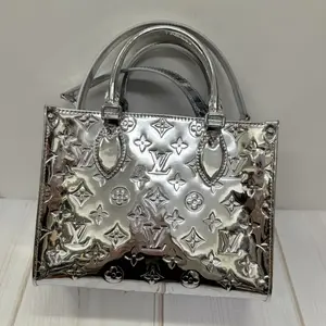 Pre-owned Louis Vuitton 1 Shoulder Bags OnTheGo PM Monogram Miroir YX0414