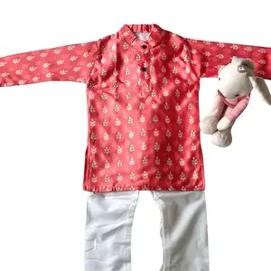 Festive Season Kurta Pant Set with Gold Leaf Pattern for Celebrations