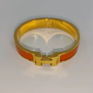Pre-owned Clic H Bracelet JQ003