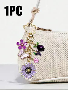 Daisy Butterfly Pomegranate Keychain, Fashion Romantic Metal Key Ring, Wedding Decoration, Floral Car Key Chain, Gift for Friends Family, Fashionable Alloy Keychain