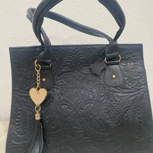 Leather embossed bag Black