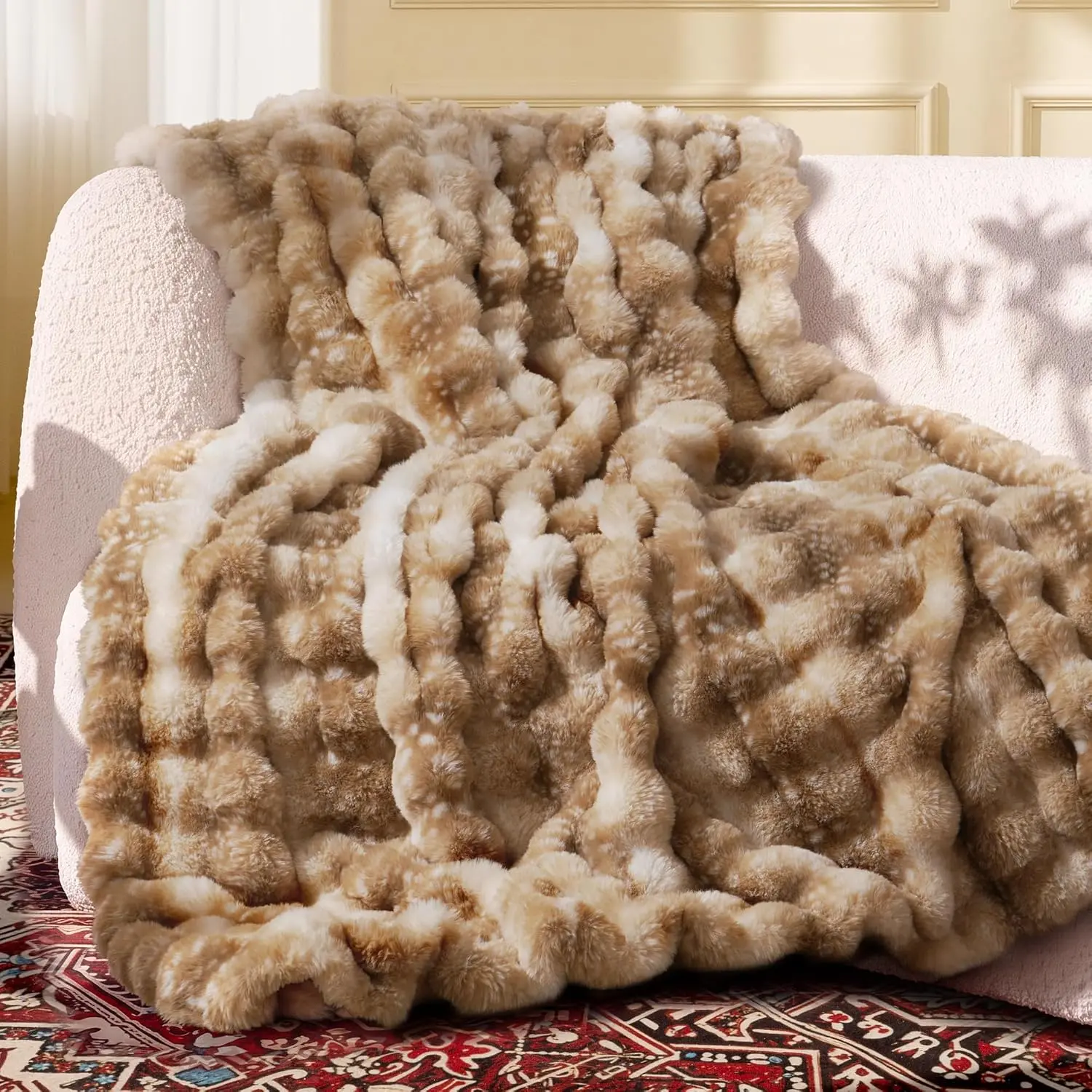 BLUNIQUE Ultra Soft Faux Fur Throw Blanket, 800 GSM Thick Fuzzy Plush Fleece, 50 x 60 or 60 x 80 Inches, High-Low Bubble Wave Texture for Couch, Sofa, Bed, Bedroom and Living Room, Cozy Warm Home Decor