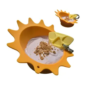 Chipi Sun Bowl-Self feeding success!