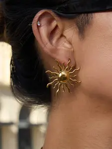 Ladies Earrings Exaggerated Geometric Large Sun Earrings Stainless Steel 18k Gold Plated Waterproof Anti Allergy Bright And Attractive Outdoor Jewelry