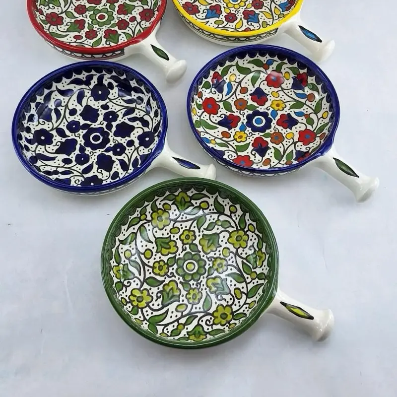 Handcrafted Palestinian Pan Handle Dish with Vibrant Floral Patterns and Durable Design Plates Ceramic Home Cutlery Tableware
