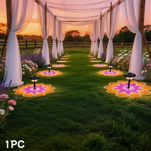 Solar Petal Projection Lamp, Floral Wall Light, Outdoor Desktop Decorative Lamp, Holiday Garden Lighting, Solar Patio Lights, Solar Outside Lights, Suitable for Backyard, Garden, Pathway, Garden Decor Lights