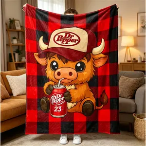 Highland Cow Flannel Blanket for Kids & Adults, Cute Cow with Hat Retro Checkered Throw Blanket, Ultra Soft Warm Fleece Blanket for Bed Couch Sofa Farmhouse Bedroom Decor, Cozy Lightweight Birthday Christmas Holiday Gift