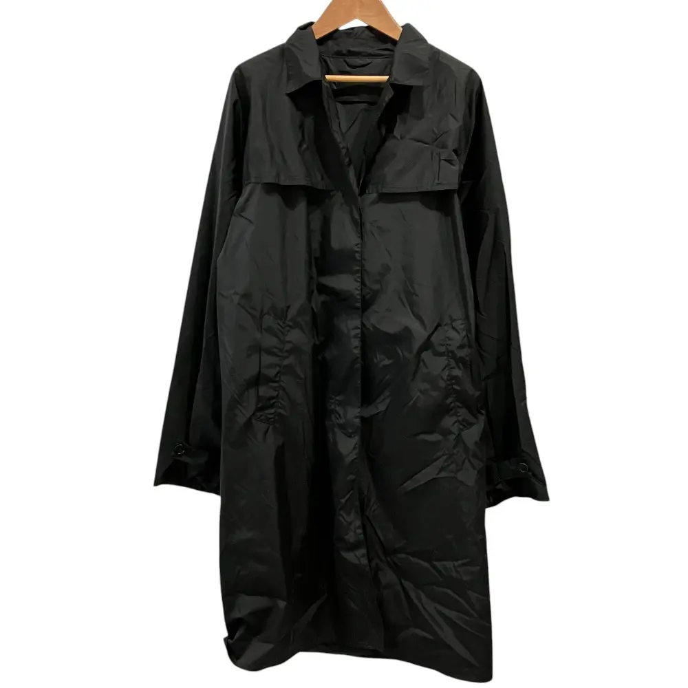 Pre-owned PRADA Nylon Small Leather Goods Packable Hooded Raincoat