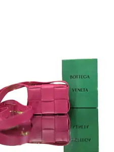 Pre-owned Italy Crossbody Bags Bottega Veneta Mini Candy Pink Crossbody Cassette Bag