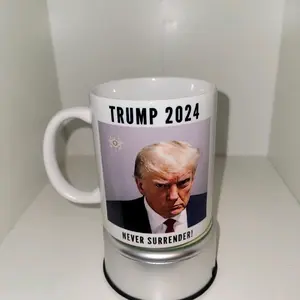 Coffe Cup ( Trump MugShot)