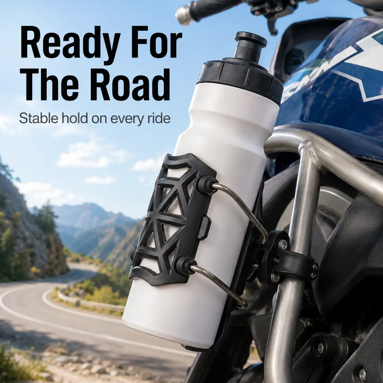 Motorcycle Cup Holder, Auto-Adjusting 360° Handlebar Drink Mount for Bikes, E-Bikes & Scooters, Fits 32–77 mm Bottles and Cups