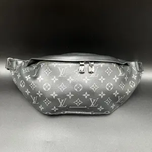 Pre-owned Louis Vuitton Calfskin Leather belt bags Black Monogram Eclipse Discovery Bumbag