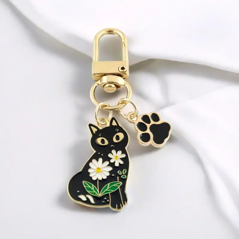 1pc Cartoon Cat Keychain For Men, Stylish Keychain, Cute Cat Animal Paw Key Chain, Fashionable Alloy Keychain, Wallet Car Pendant, Keyrings
