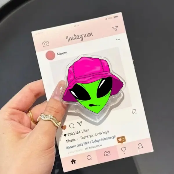Cool Green Alien Pink Bucket Hat MagSafe Phone Grip, Y2K Streetwear Alien Bandana Griptok, Neon Pink Cyberpunk Extra-Terrestrial Phone Stand, Hip Hop Bad Boy Accessory, Edgy Gift for