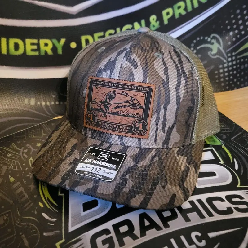 Unisex Duck Hunting Stamp Patch Baseball Cap - XL, Customizable Names, Functional & Stylish, Hunting Flair Patch, Outdoor Sports Accessory for Beach Use