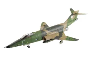 McDonnell RF-101C Voodoo "Gerry's Clown" AF56-176, 45th TRS Polka Dots 1969 Diecast 1:87 Scale Model - Hobby Master HA9351