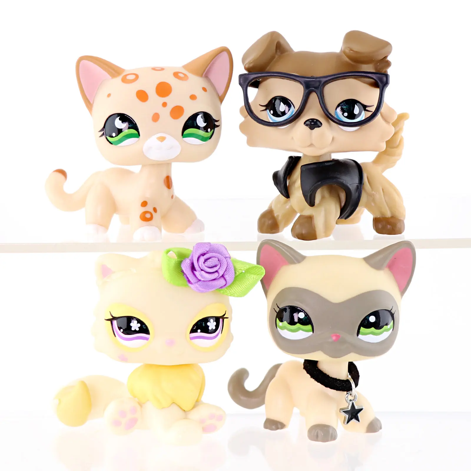 4 Pcs Big‑Eyes Cartoon Animal Mini Figurines Set, Cute Kitten & Puppy Figures with Fashion Accessories, Collectible Small Pet Playset, Desktop Display Cake Topper, Toy Gift for Kids Boys Girls