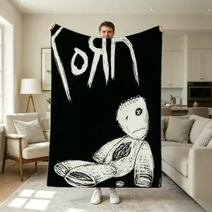 Korn Bear Printed Fleece Blanket, Soft Warm Machine Washable All Season Throw for Sofa Bed Travel Camping Living Room Office, Christmas Gift for Adults and Children, Kid-Friendly Cozy Home Decor