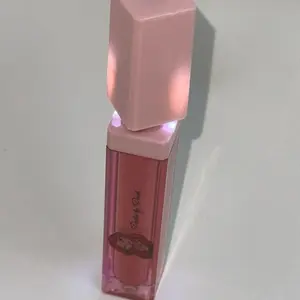 Pinky LED lipgloss with mirror