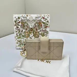 Pre-owned Dior Patent Small Leather Goods LadyDior 5‑Gusset Beige GIA0527