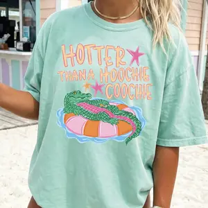 Comfort Colors Shirt 100% Cotton USA ,Funny Hotter Than A Hoochie Coochie Gator T-Shirt – Trendy Unisex Graphic Tee Women Outfits