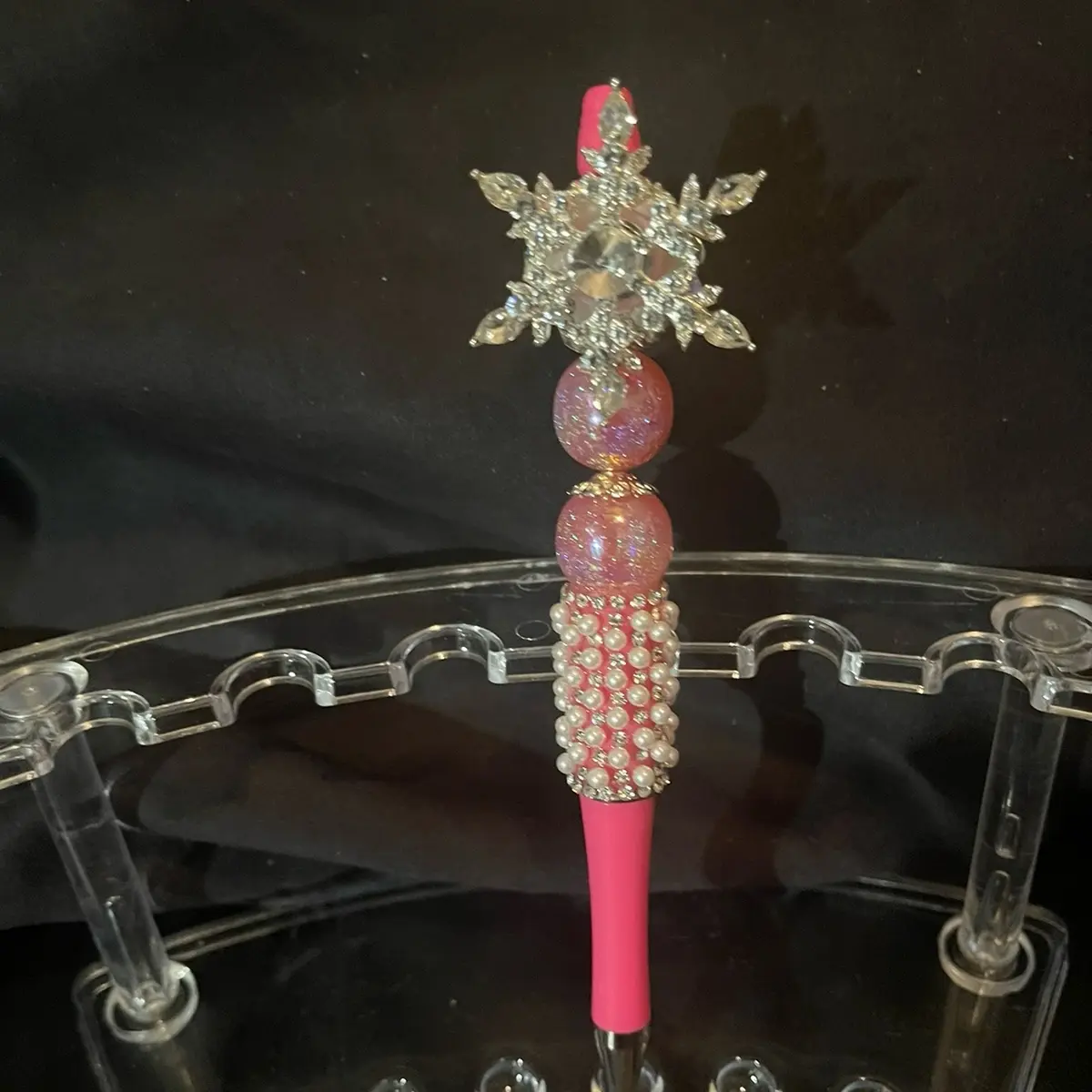 Fancy spinning snowflake beaded pen Hot pink pen pink acrylic glitter beads  rhinestone pearl pen wrap acrylic beads plastic body